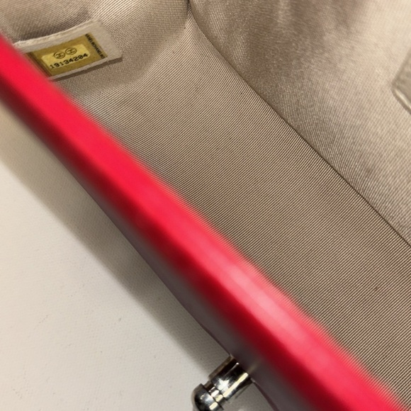 EUC RED Chanel BOY BAG! - Picture 5 of 13